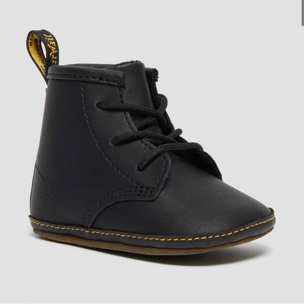 Brand new! Dr. Martens Auburn Boots. Color: Black Noir. Size: 2.